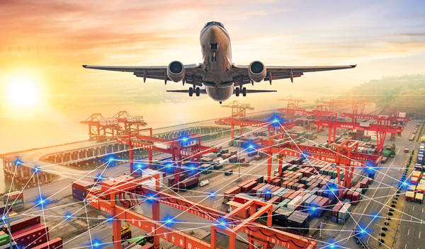 戰(zhàn)略轉(zhuǎn)型：再造競(jìng)爭(zhēng)優(yōu)勢(shì)，開(kāi)拓新局面