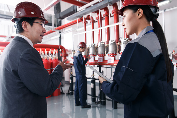 打破瓶頸，提升產能：精益生產在企業生產現場的應用