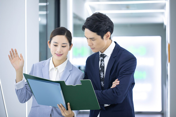 科學(xué)薪酬體系：激勵(lì)員工，提升績效的關(guān)鍵策略