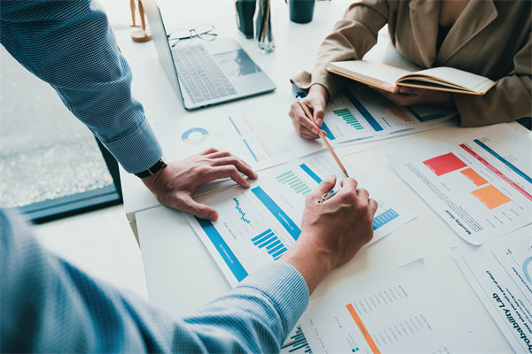 如何利用預算管理來提高企業的盈利能力？有哪些措施？