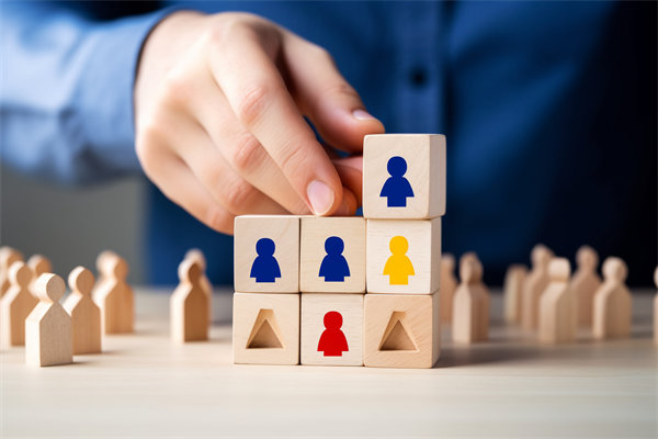 如何運(yùn)用數(shù)據(jù)分析優(yōu)化招聘流程，提升招聘質(zhì)量？