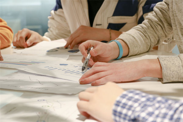 我們的年度經(jīng)營(yíng)計(jì)劃，是否足夠靈活以應(yīng)對(duì)突發(fā)情況？