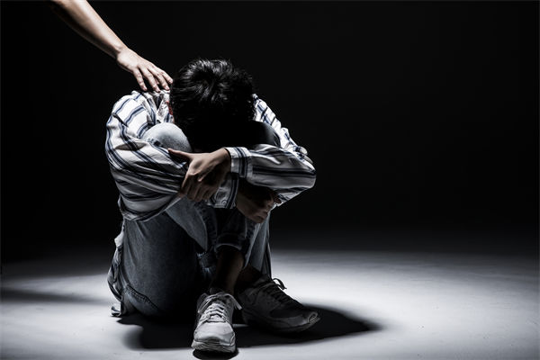 女子漏接電話被市監所工作人員辱罵，人力資源管理有何感悟？