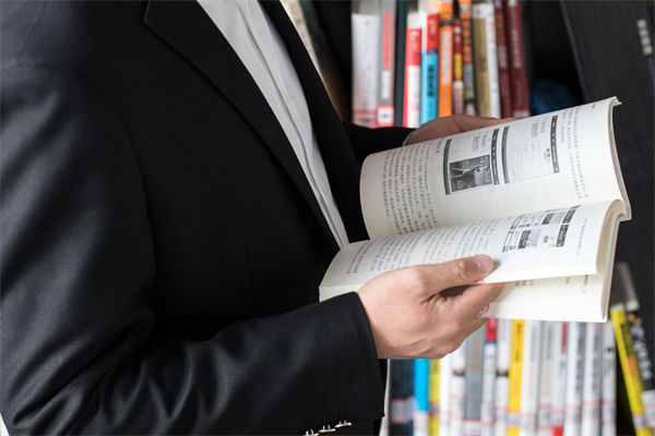 在快速變化的市場(chǎng)中，集團(tuán)管控如何保持靈活性？