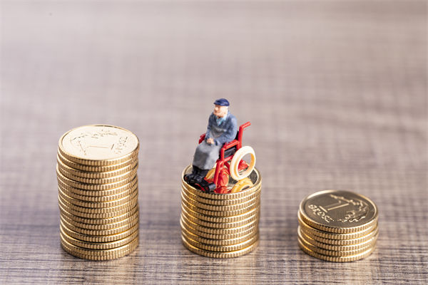 明年適當提高退休人員基本養老金，對供應鏈的啟示