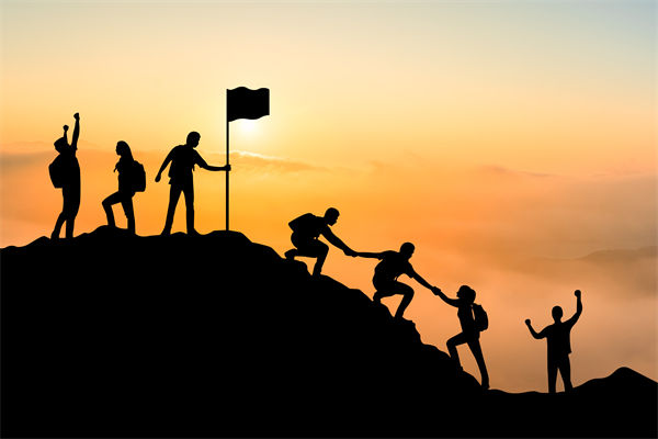 本年度經(jīng)營計(jì)劃中應(yīng)如何設(shè)定并達(dá)成具體業(yè)務(wù)目標(biāo)？