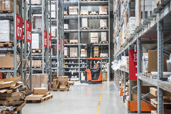 庫存積壓如山，資金周轉(zhuǎn)停滯，怎樣清理盤活？