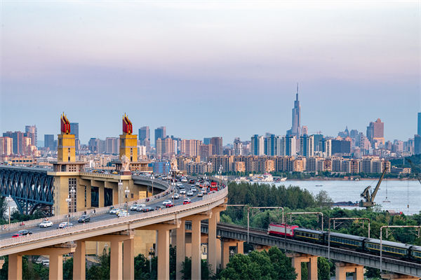 年度目標總落空，南京年度經營計劃咨詢公司如何精準規劃增長路線？