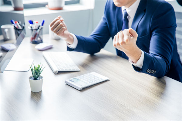 新員工入職三月變老油條，文化如何阻止組織熵增？