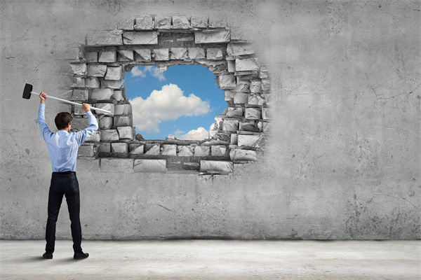 各部門年度計劃承諾明確，協(xié)同落地時為何仍有脫節(jié)？