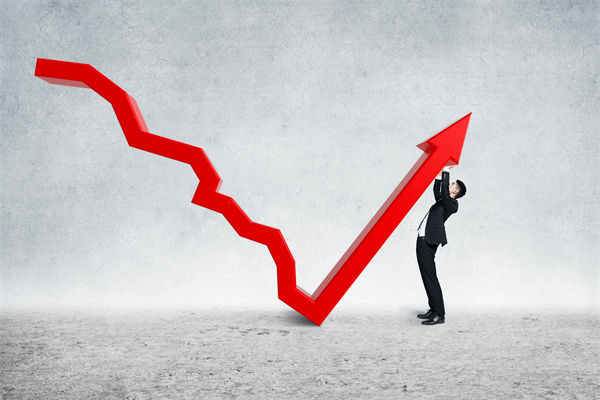 績效反饋只談問題，員工成長動力該如何真正激活？