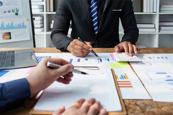 效能提升乏力，數智化咨詢怎樣協助找到破局支點？