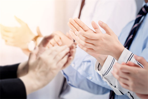 薪資體系常迭代，員工如何從被動(dòng)接受到主動(dòng)認(rèn)同？