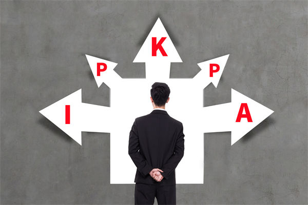 看似精細(xì)的績效體系，為何反而拖慢了團(tuán)隊的腳步？